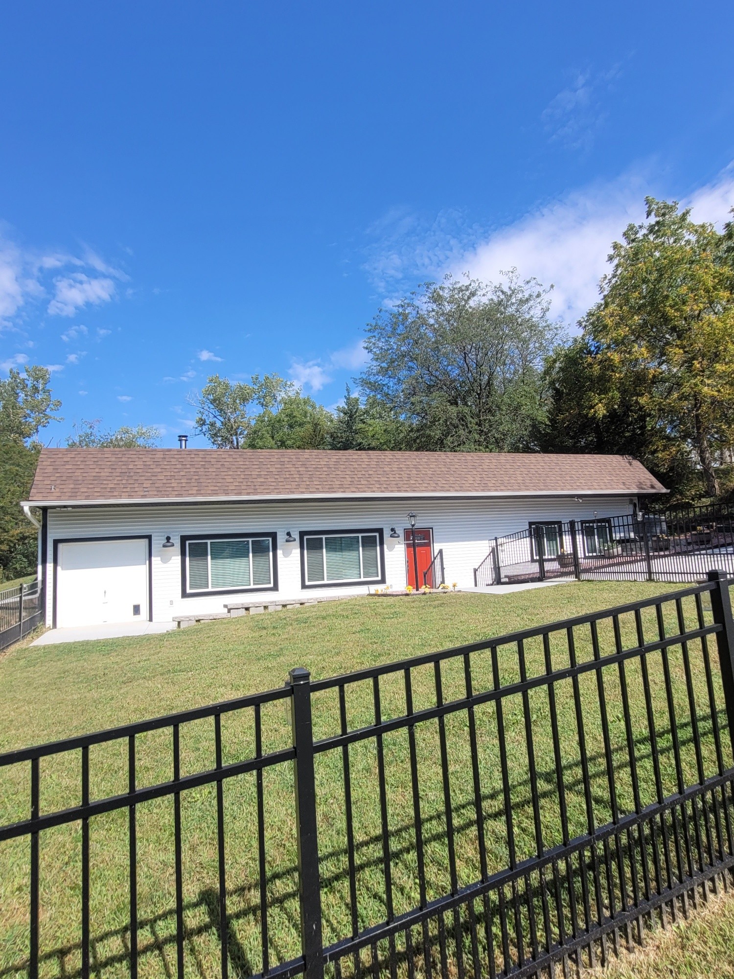 1202 Lake Court
